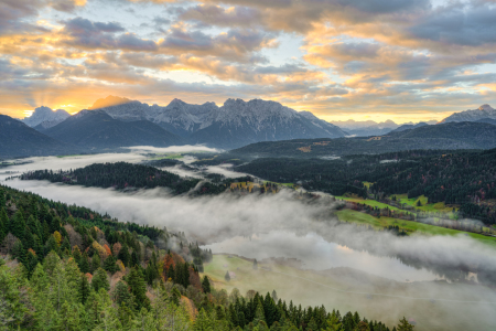 Bild-Nr: 12663561 Blick ins Karwendelgebirge Erstellt von: Michael Valjak